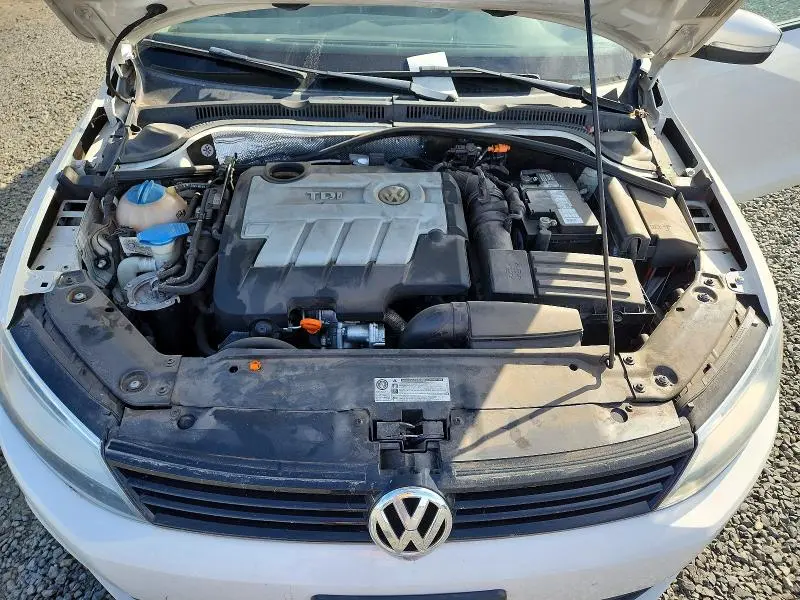 2011 VOLKSWAGEN JETTA TDI  