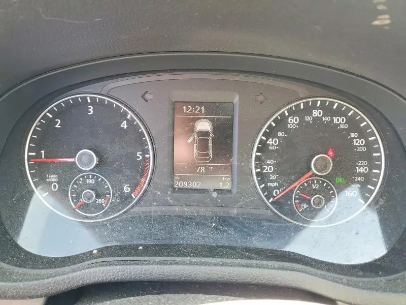 2015 VOLKSWAGEN PASSAT SE  