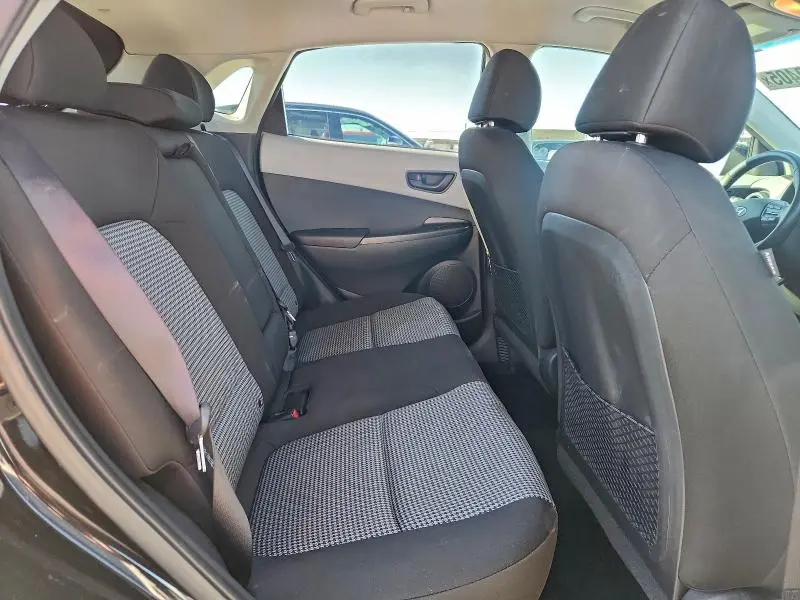 2018 HYUNDAI KONA SEL  