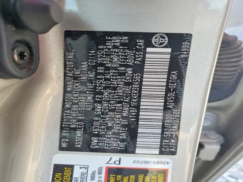 2014 TOYOTA CAMRY XLE  