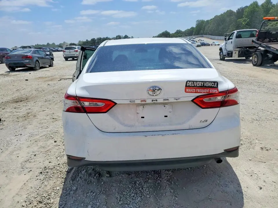 2018 TOYOTA CAMRY LE  