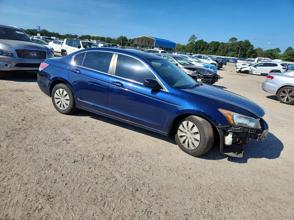 2010 HONDA ACCORD LX  