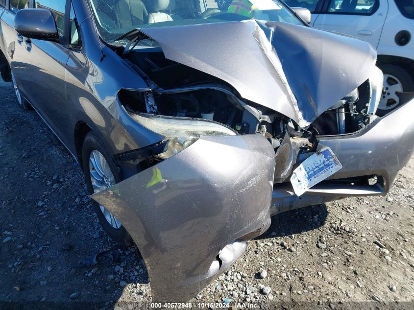 2013 TOYOTA SIENNA XLE V6 8 PASSENGER