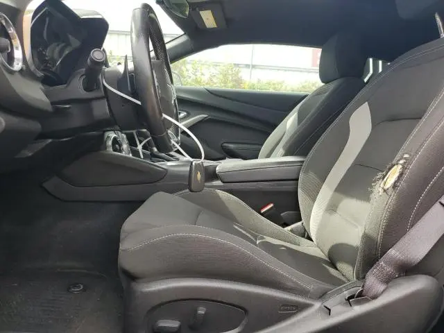 2017 CHEVROLET CAMARO LT  