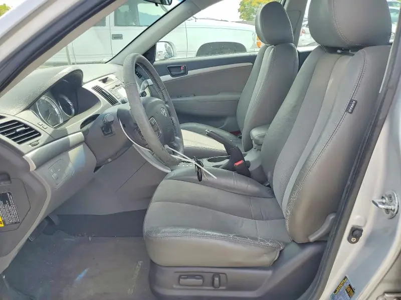 2010 HYUNDAI SONATA SE V6  