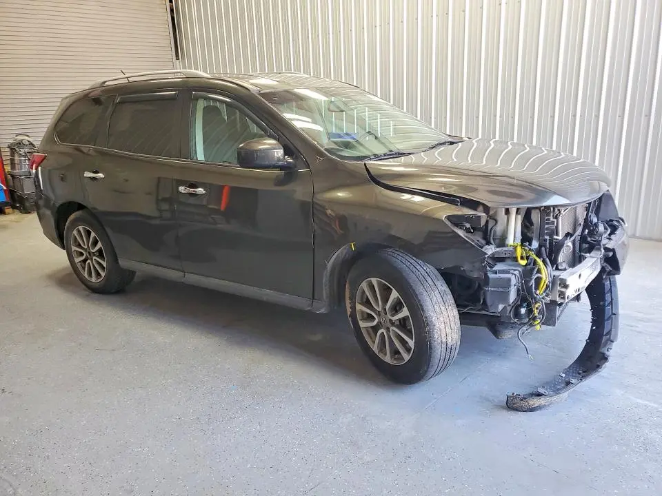 2015 NISSAN PATHFINDER SV  