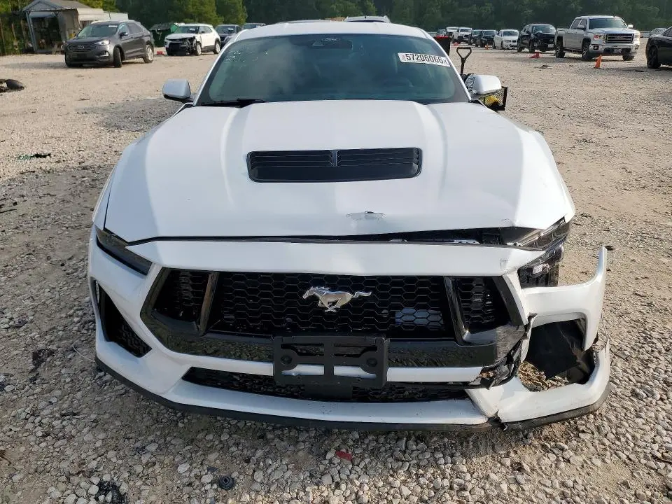 2026 FORD MUSTANG GT  