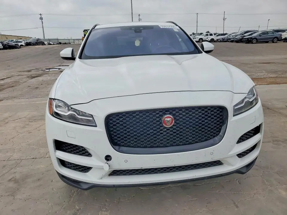 2017 JAGUAR F-PACE PRESTIGE  