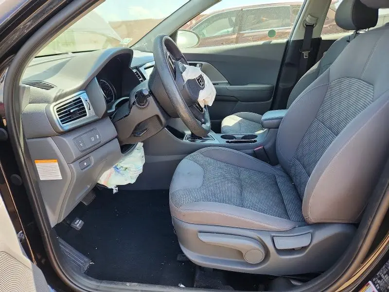 2019 KIA NIRO LX  