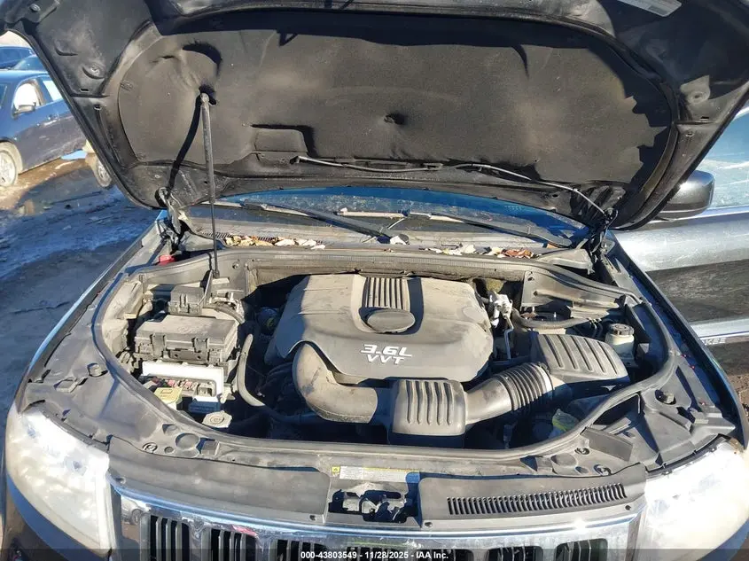 2012 JEEP GRAND CHEROKEE LAREDO