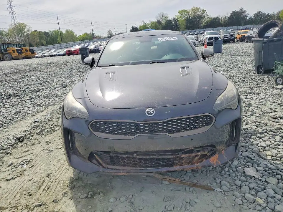 2018 KIA STINGER GT1  