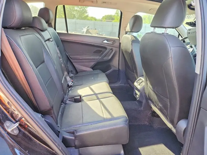 2020 VOLKSWAGEN TIGUAN SE  
