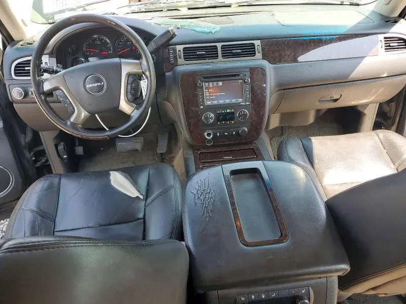 2013 GMC YUKON DENALI  