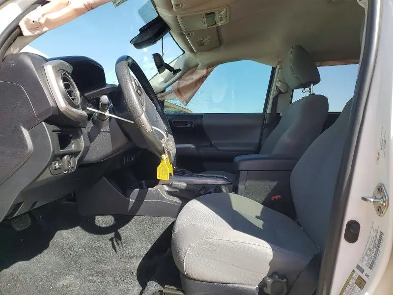 2019 TOYOTA TACOMA SR5 V6  