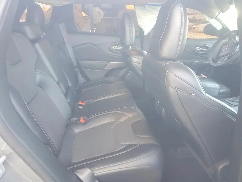 2022 JEEP CHEROKEE LATITUDE LUX  