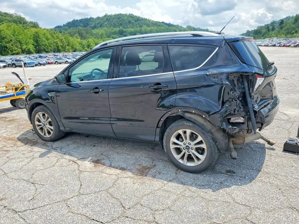 2017 FORD ESCAPE TITANIUM  