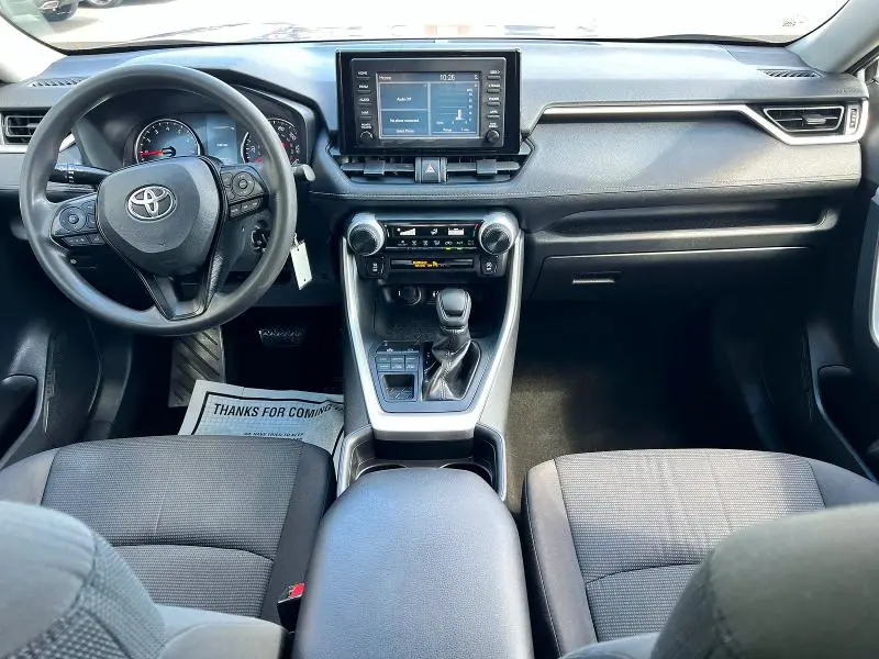 2019 TOYOTA RAV4 LE  