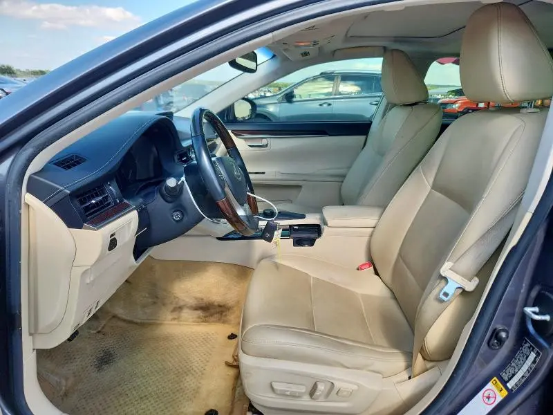 2013 LEXUS ES 350  