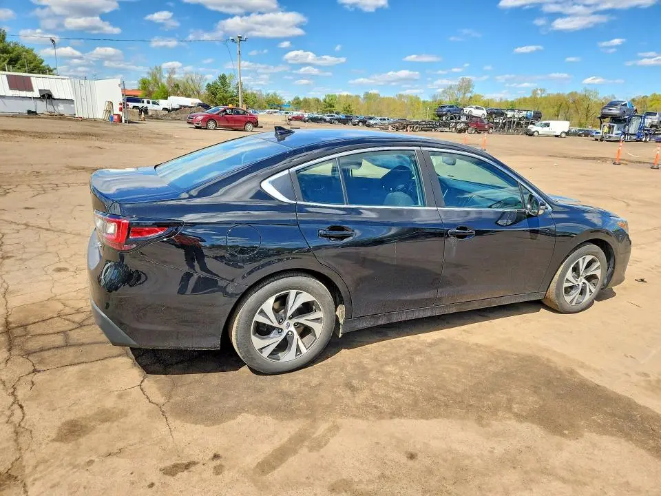 2022 SUBARU LEGACY PREMIUM  