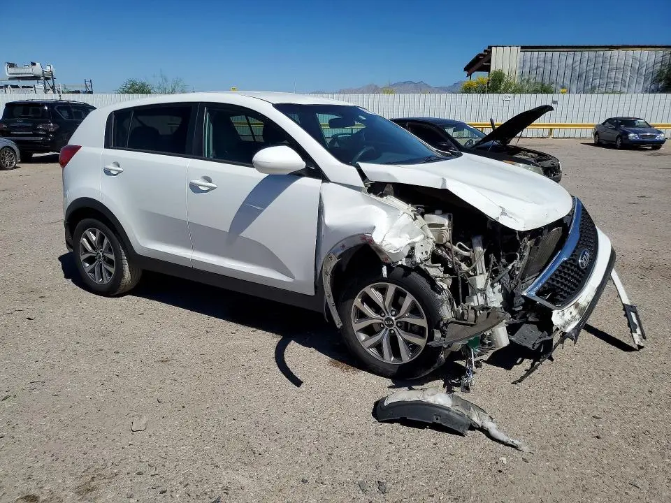 2016 KIA SPORTAGE LX  