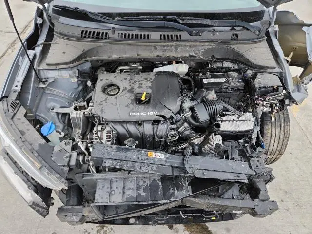 2020 HYUNDAI KONA SE  