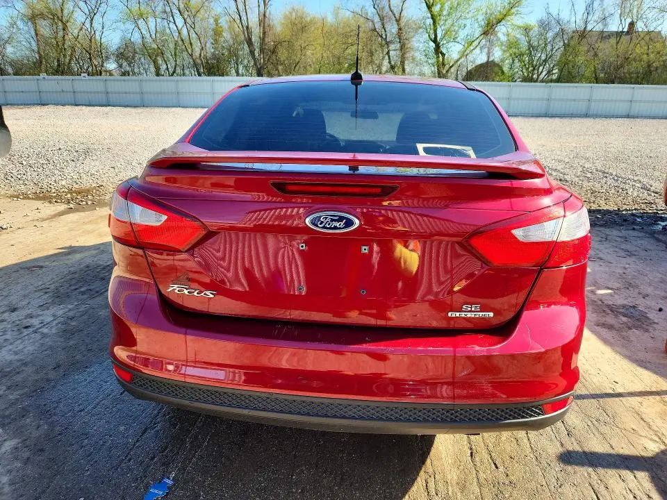 2014 FORD FOCUS SE  