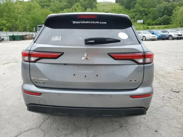 2024 MITSUBISHI OUTLANDER SE  