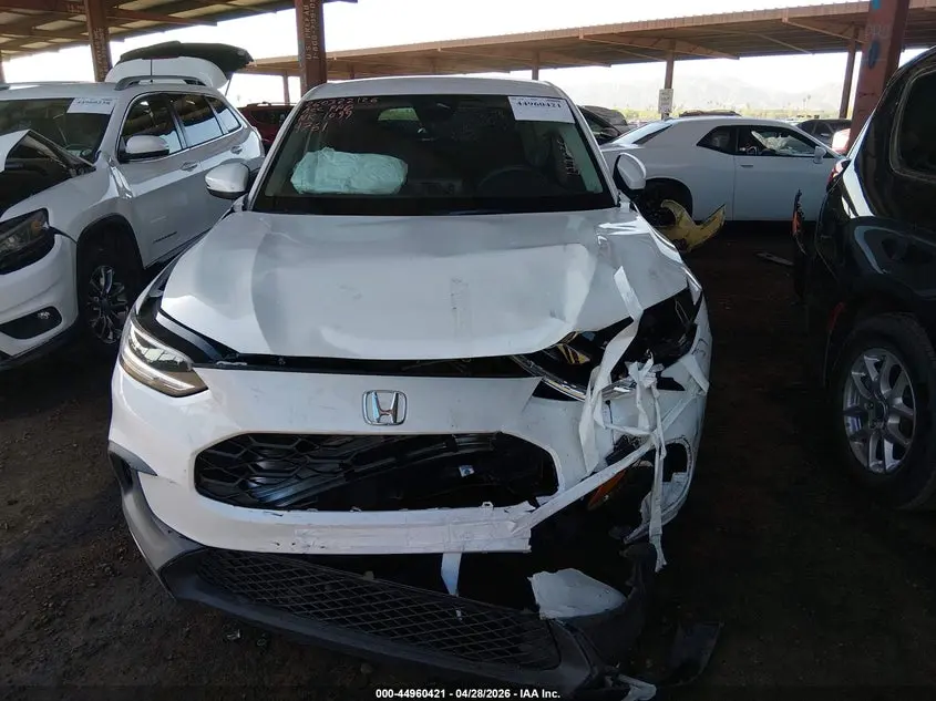 2025 HONDA HR-V 2WD LX
