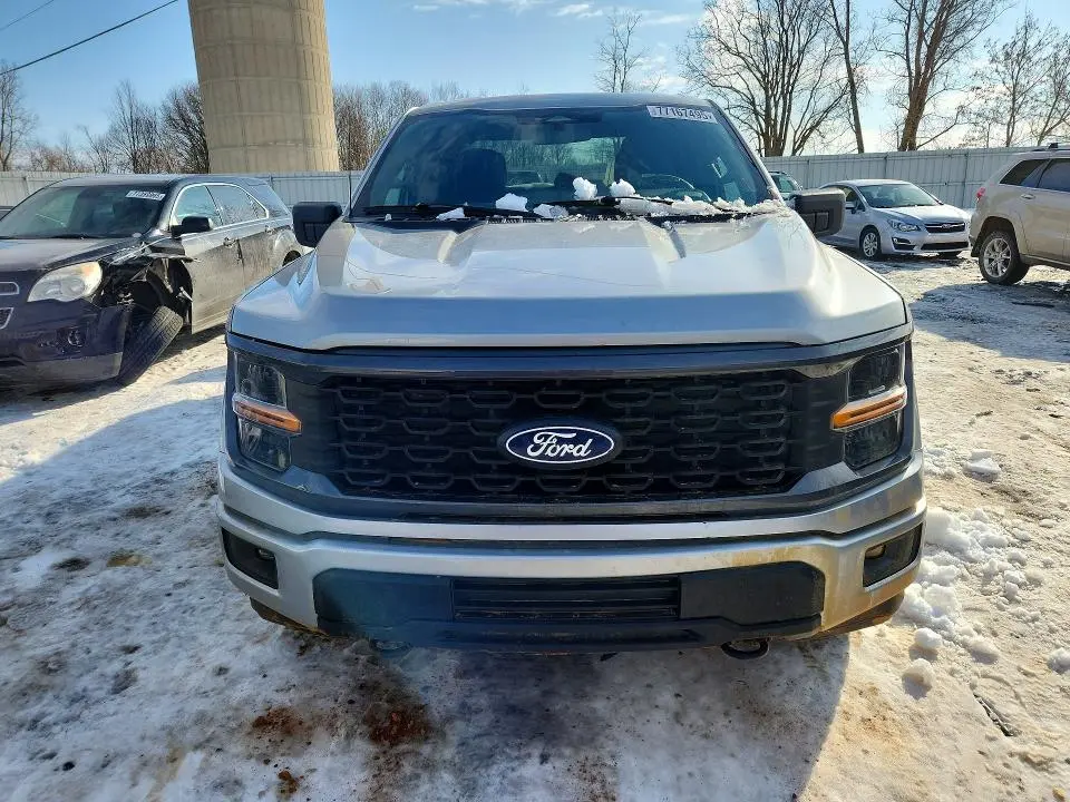 2024 FORD F150 STX  