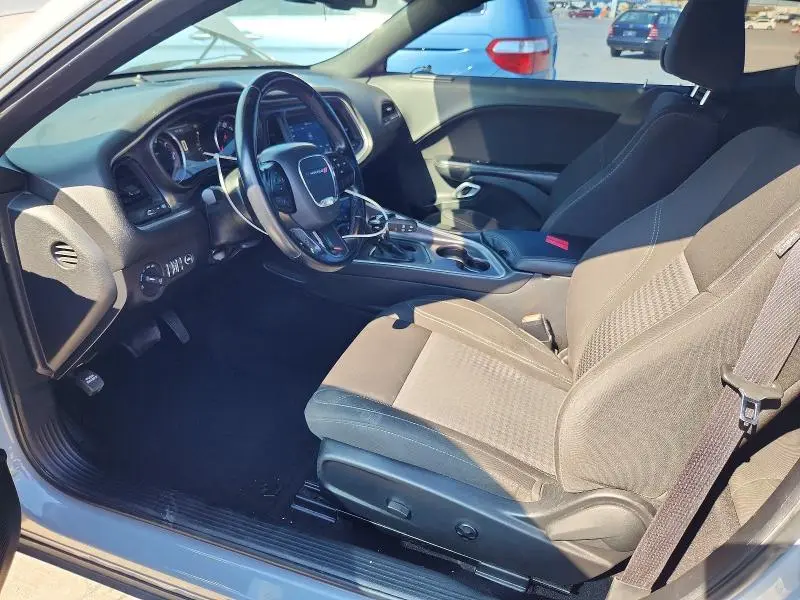 2021 DODGE CHALLENGER SXT  