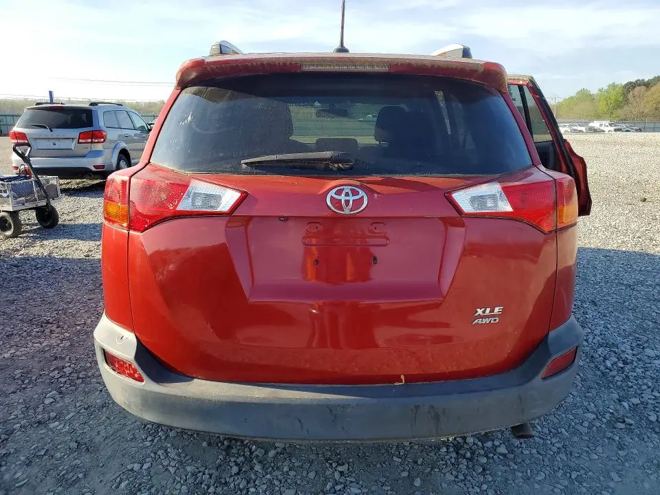 2015 TOYOTA RAV4 XLE  