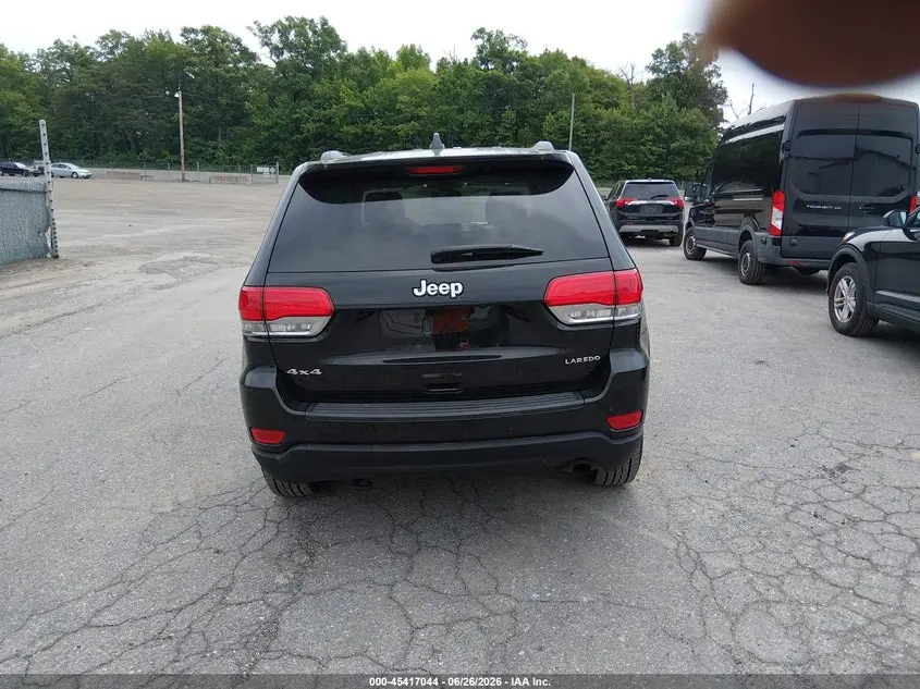 2019 JEEP GRAND CHEROKEE LAREDO E 4X4