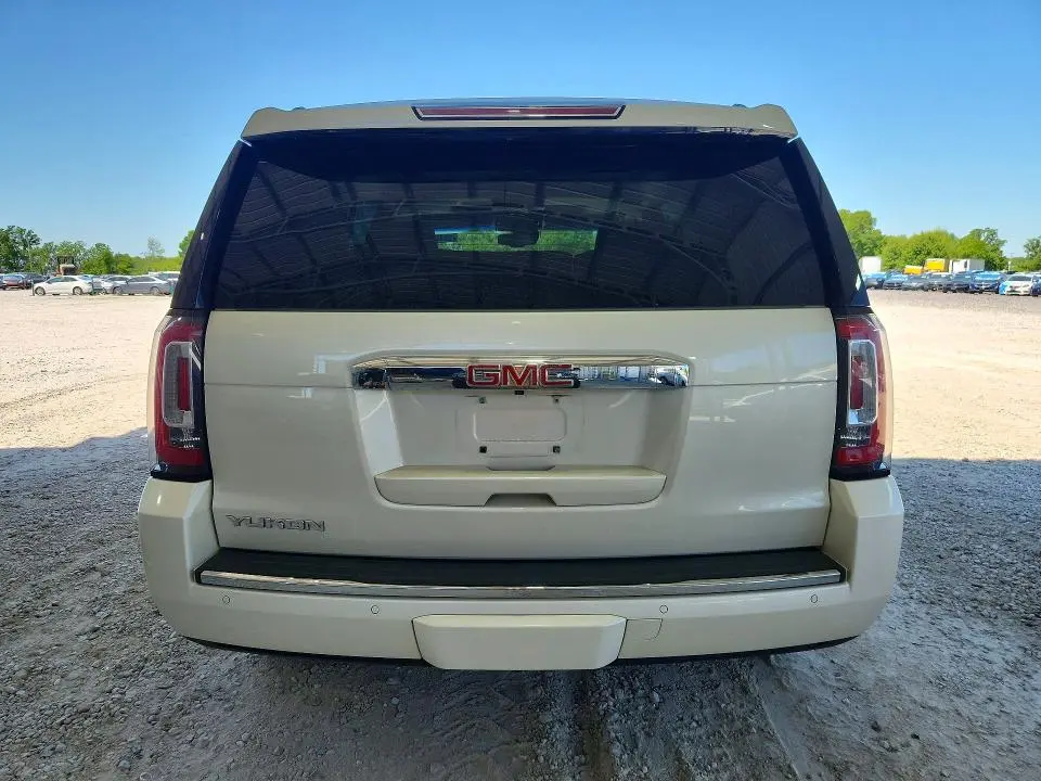 2015 GMC YUKON DENALI  