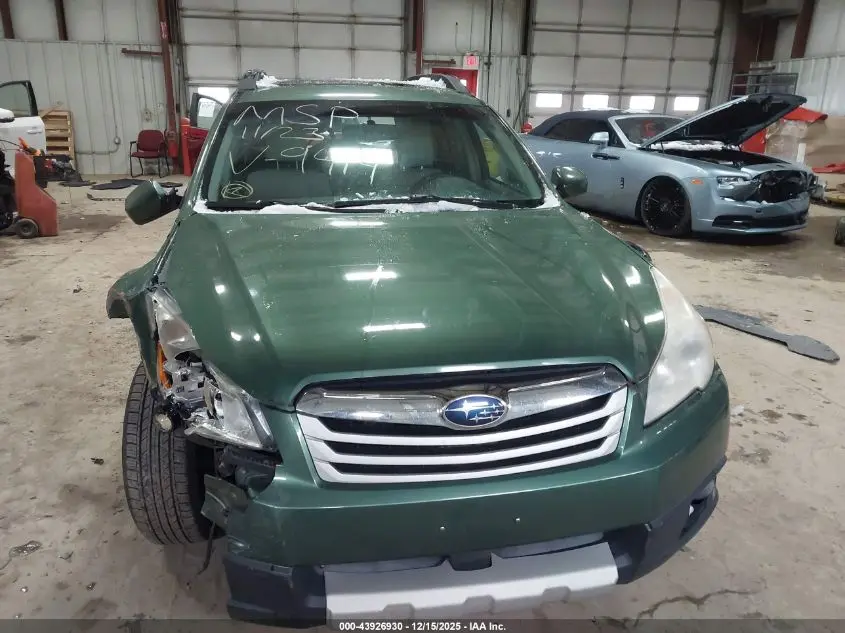 2010 SUBARU OUTBACK 2.5I LIMITED