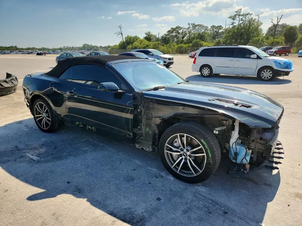 2017 FORD MUSTANG GT  