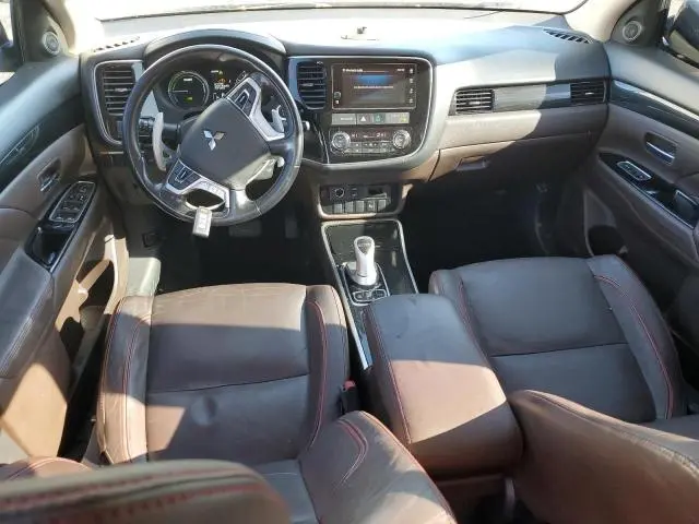 2018 MITSUBISHI OUTLANDER SE  