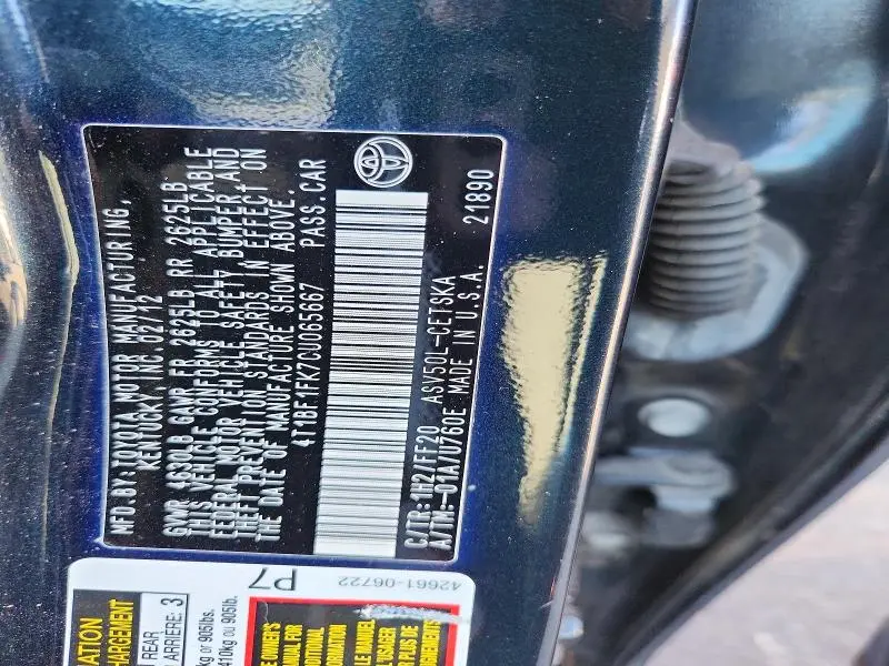 2012 TOYOTA CAMRY SE  