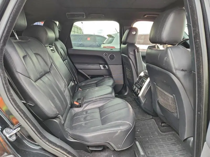 2015 LAND ROVER RANGE ROVER SPORT HSE  