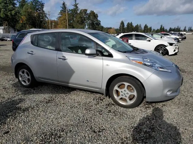 2012 NISSAN LEAF SV  