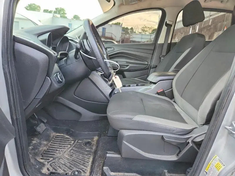 2016 FORD ESCAPE S  