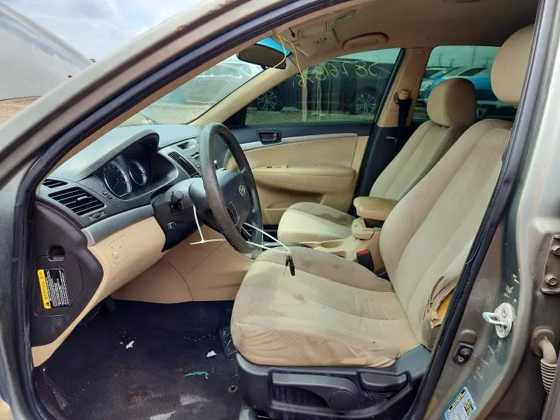2010 HYUNDAI SONATA GLS  
