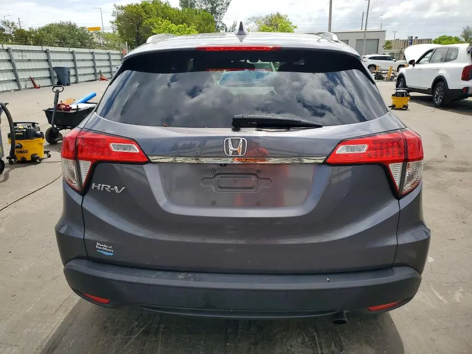 2022 HONDA HR-V EX  