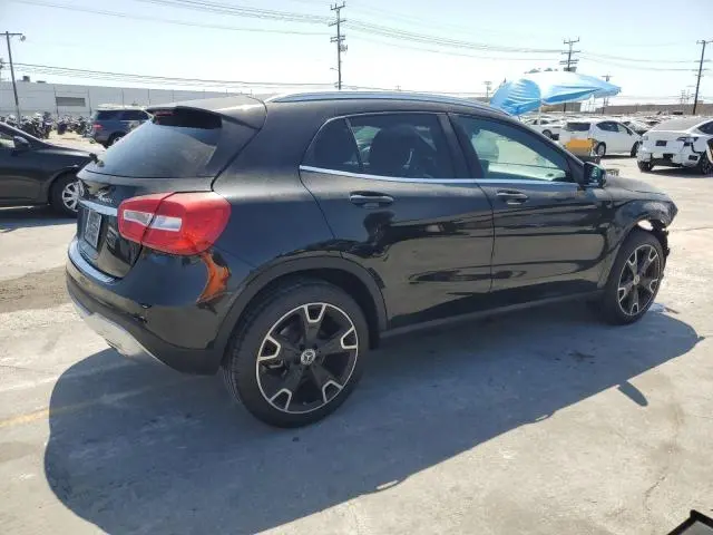 2020 MERCEDES-BENZ GLA 250 4MATIC  