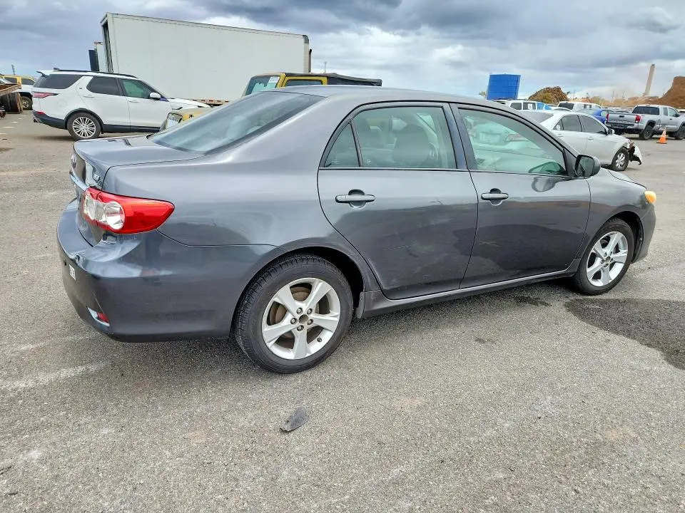 2011 TOYOTA COROLLA   