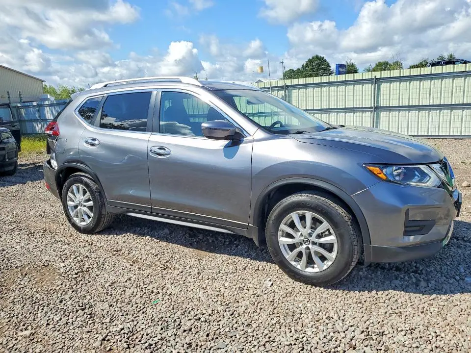 2018 NISSAN ROGUE SV  