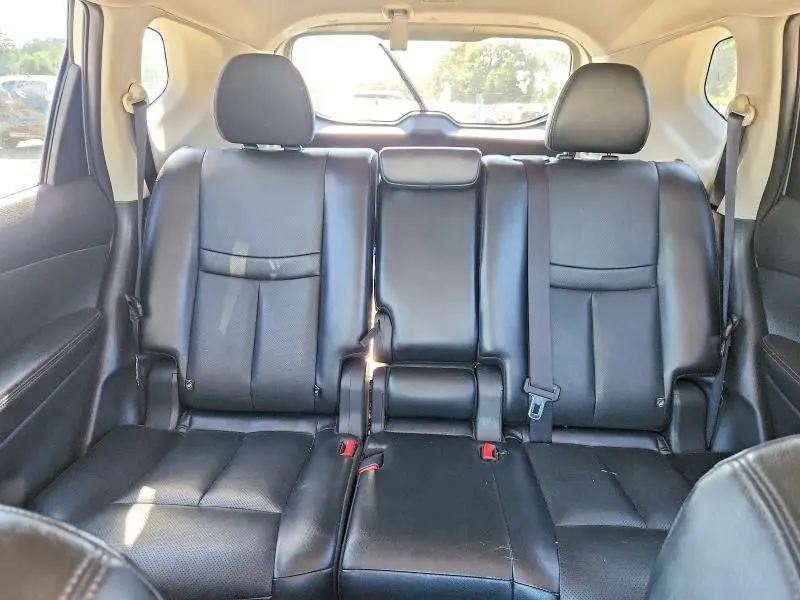 2017 NISSAN ROGUE SL  