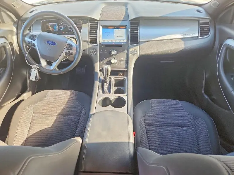 2018 FORD TAURUS SEL  