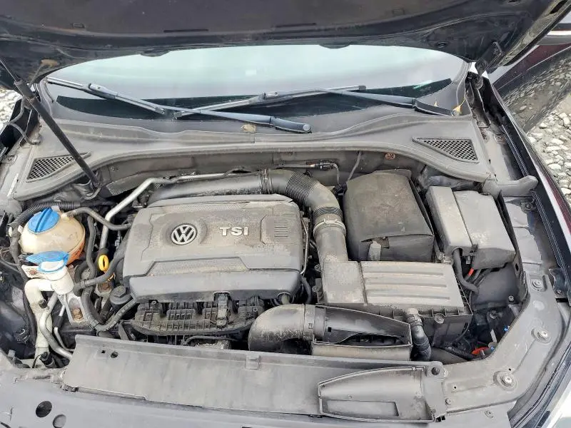 2015 VOLKSWAGEN PASSAT S  