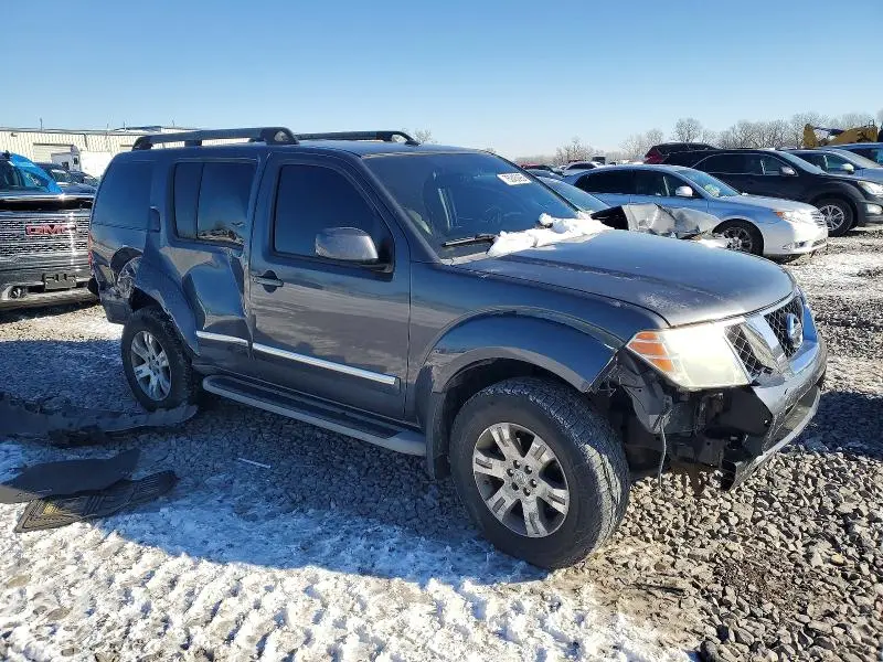 2011 NISSAN PATHFINDER S  