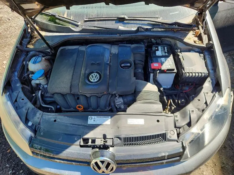2013 VOLKSWAGEN JETTA S  